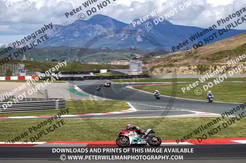 cadwell no limits trackday;cadwell park;cadwell park photographs;cadwell trackday photographs;enduro digital images;event digital images;eventdigitalimages;navarra;no limits trackdays;peter wileman photography;racing digital images;trackday digital images;trackday photos